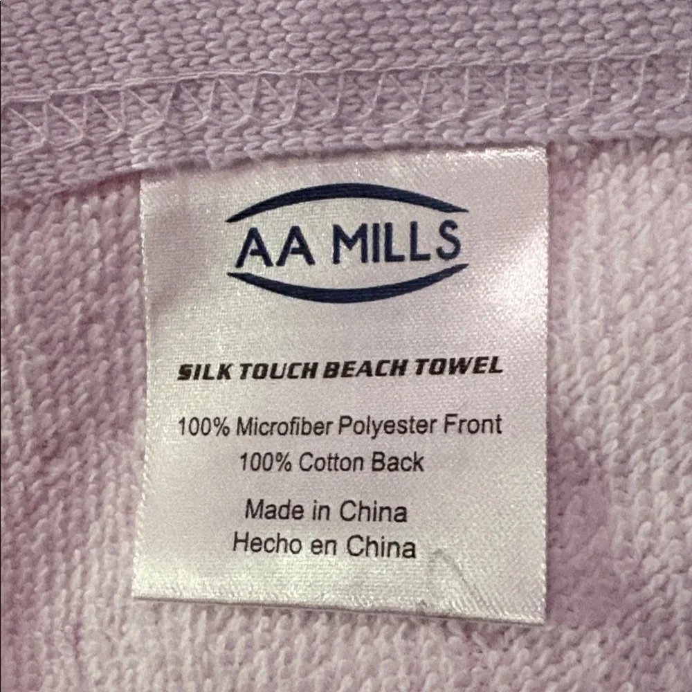 2 Clairebella Pink Geometric Bamboo Towels